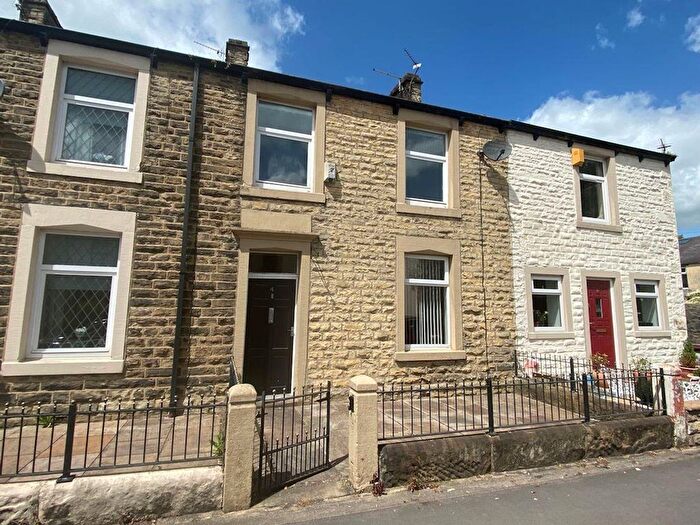 3 Bedroom Property To Rent In West View, Clitheroe, BB7