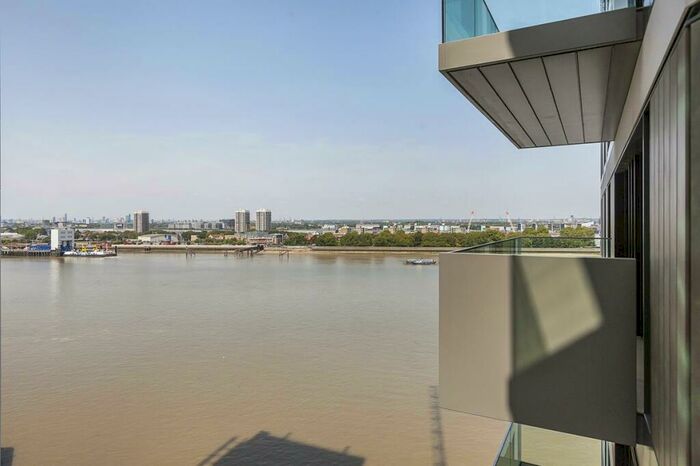 2 Bedroom Apartment To Rent In Deveraux House, Royal Arsenal, SE18