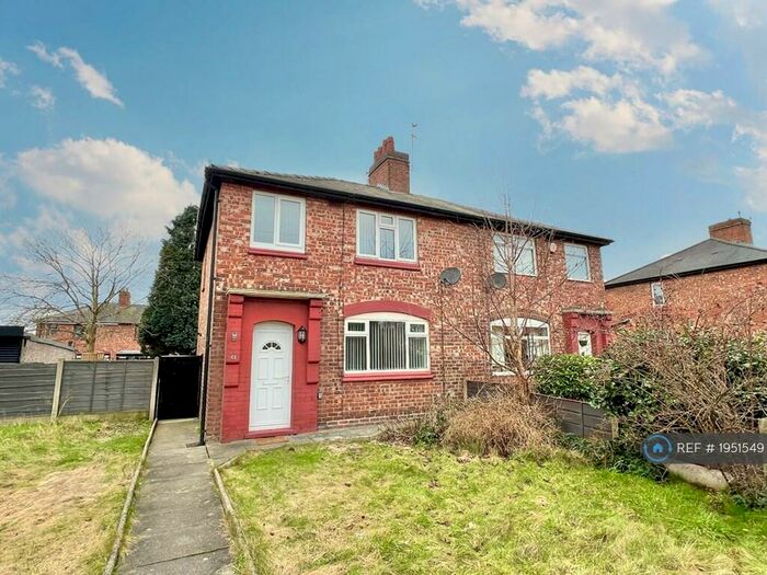 3 Bedroom Semi-Detached House To Rent In Gorton Street, Eccles, Manchester, M30