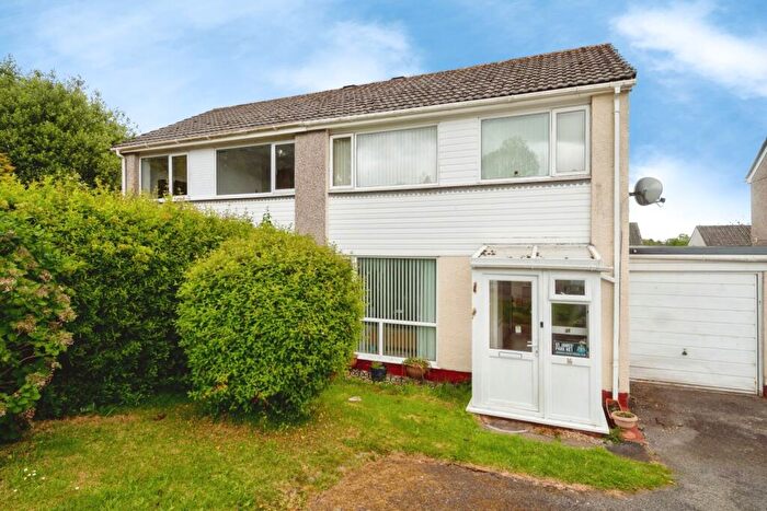 3 Bedroom Semi Detached House For Sale In Dennis Road, Liskeard, Cornwall, PL14