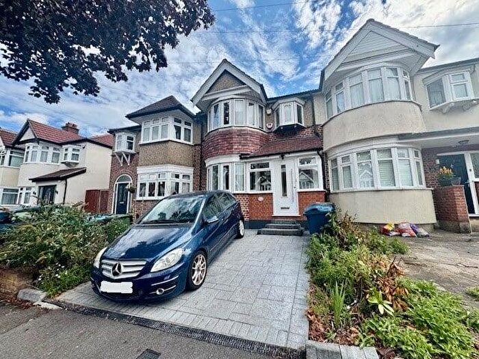 3 Bedroom Terraced House To Rent In Waverley Road, Harrow, HA2