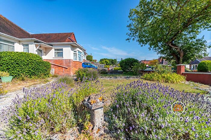 2 Bedroom Detached Bungalow For Sale In Mount Pleasant Drive, Bournemouth, BH8