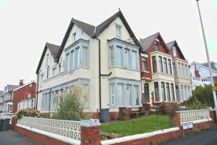 1 Bedroom Flat To Rent In Warbreck Drive, Blackpool, FY2