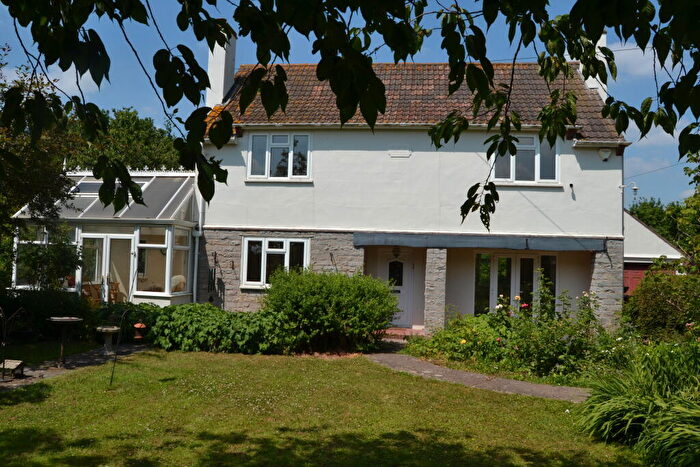 3 Bedroom Detached House To Rent In Ashmoor Ashmoor Drove, Fenny Castle, Polsham, Somerset, BA5