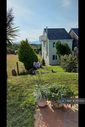 3 Bedroom Detached House To Rent In Tan Y Felin, Beaumaris, LL58