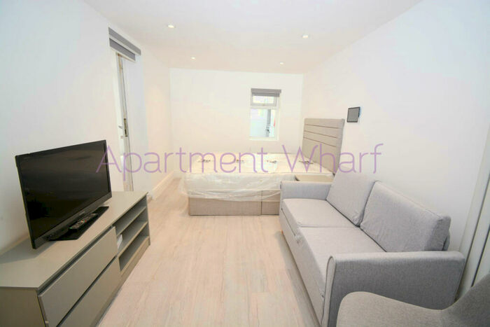 1 Bedroom Flat To Rent In Studio Room F Crownfield Road (Stratford), London, E15