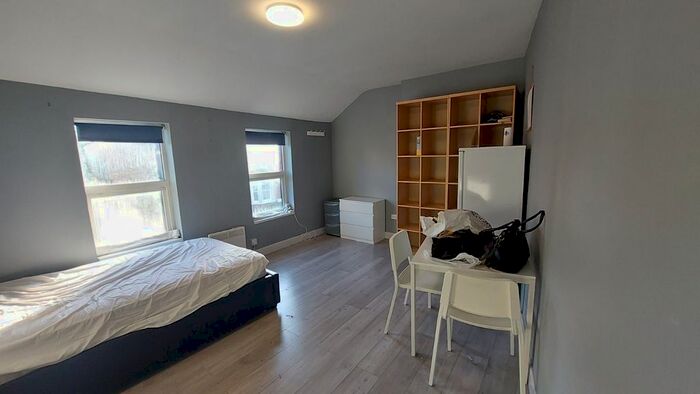 1 Bedroom Flat To Rent In Crescent Road, Oxford, OX4