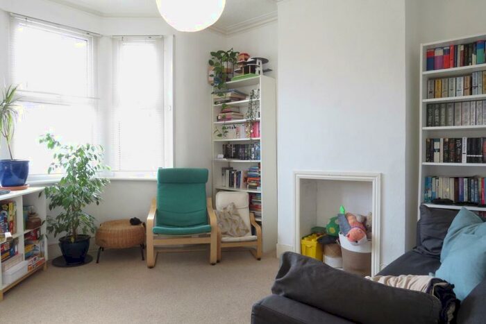 2 Bedroom Terraced House To Rent In Villiers Road, Beckenham, Kent, BR3