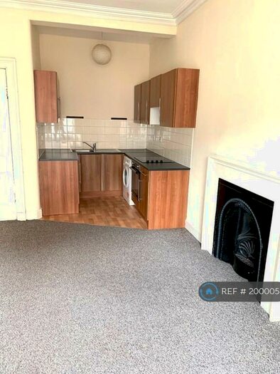 1 Bedroom Flat To Rent In Causewayside, Edinburgh, EH9