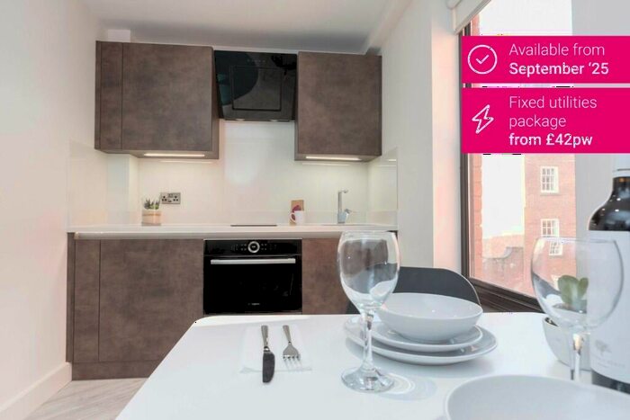 Apartment To Rent In Artillery House, Studio Apartment, M3