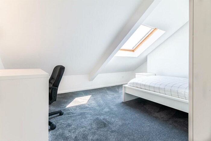 5 Bedroom Maisonette To Rent In Dinsdale Road, Sandyford, Newcastle Upon Tyne, NE2