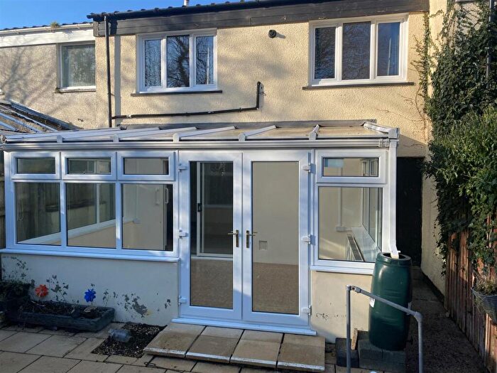 3 Bedroom Terraced House For Sale In Maes Ingli, Newport, SA42