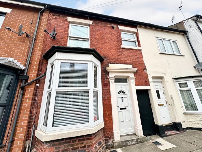 2 Bedroom Terraced House For Sale In Shuttleworth Road, Preston, PR1
