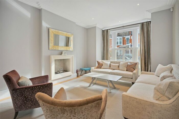 7 Bedroom End Of Terrace House To Rent In Cloncurry Street, London, SW6