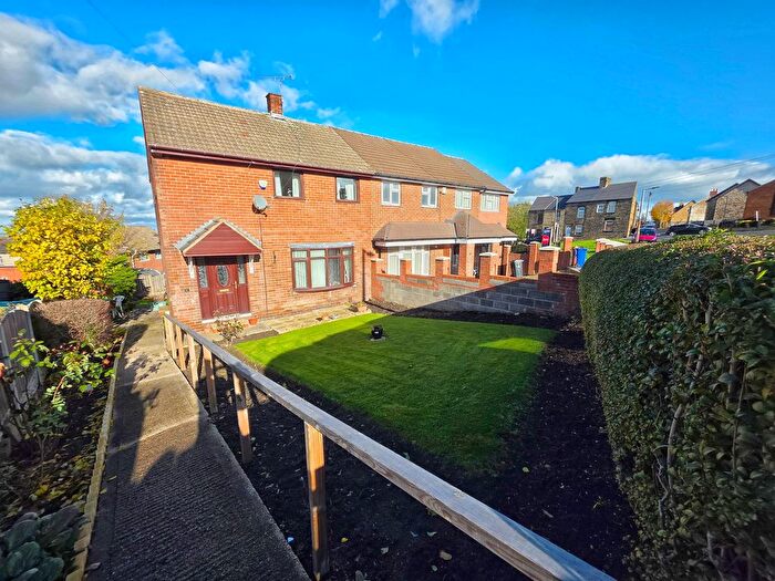 3 Bedroom Semi Detached House For Sale In Surrey Close, Barnsley, S70