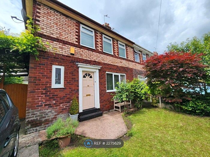 3 Bedroom Semi-Detached House To Rent In Tellson Crescent, Salford, M6