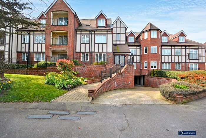 1 Bedroom Flat For Sale In Emerson House, Butts Green, Hornchurch, RM11