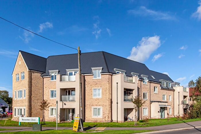 2 Bedroom Apartment To Rent In Clifton Close, Bicester, OX26