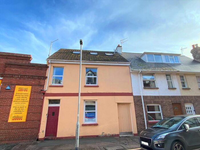 2 Bedroom Flat To Rent In Manchester Street, Exmouth, EX8