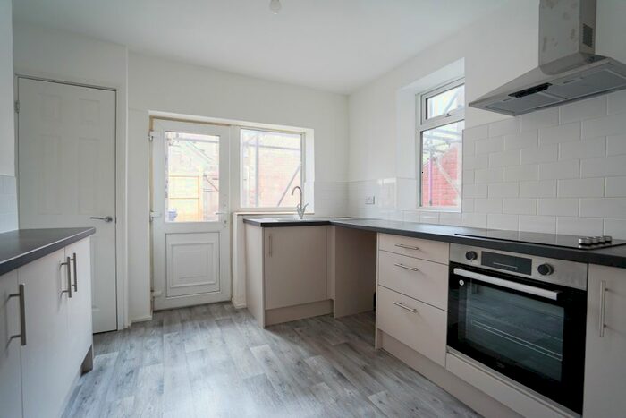 3 Bedroom Terraced House To Rent In Harold Street, Jarrow, NE32