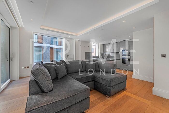 2 Bedroom Flat For Sale In Milford House, Strand, London, WC2R
