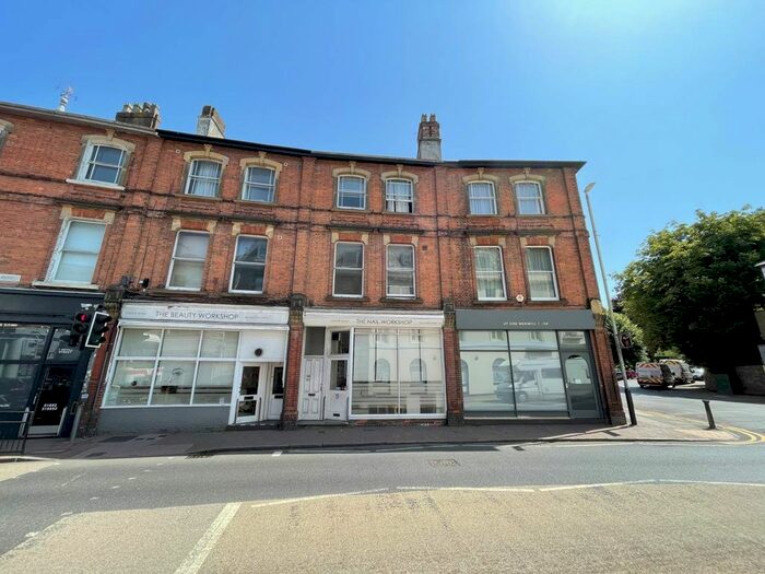 1 Bedroom Flat To Rent In Nevill Street, Tunbridge Wells, Kent, TN2