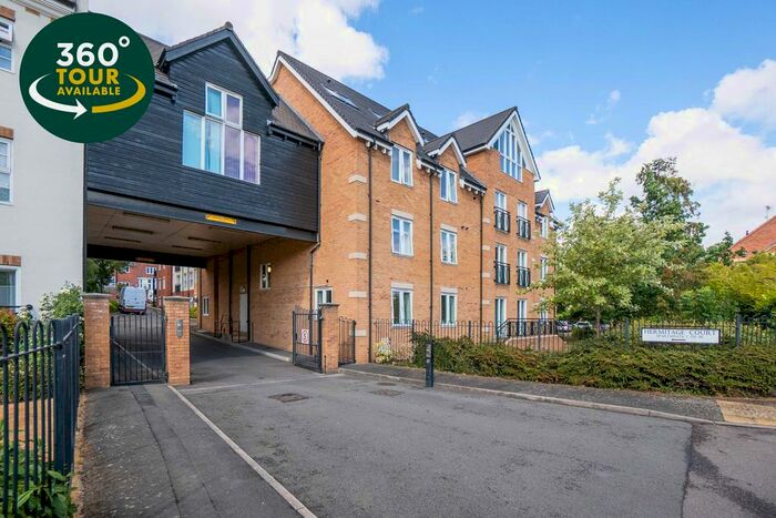 2 Bedroom Flat To Rent In Hermitage Court, Oadby, Leicester, LE2
