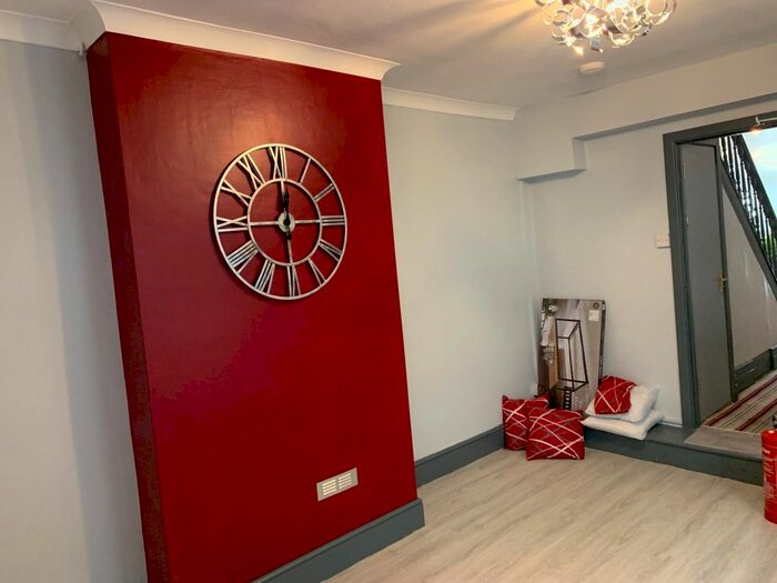 5 Bedroom Terraced House To Rent In Alexandra Terrace, Brynmill, Swansea, SA2