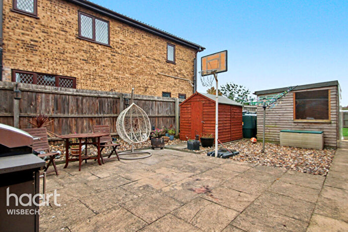 3 Bedroom Detached House For Sale In Chalk Road, Walpole St Peter, PE14