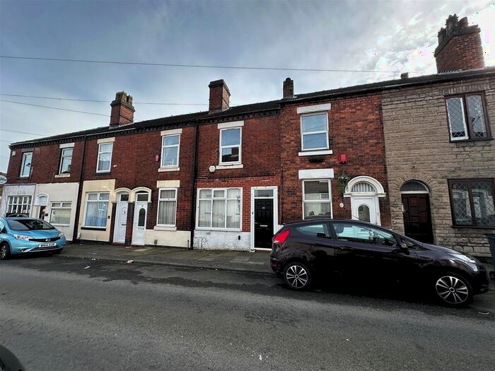 2 Bedroom Property To Rent In Lower Mayer Street, Hanley, Stoke-On-Trent, ST1