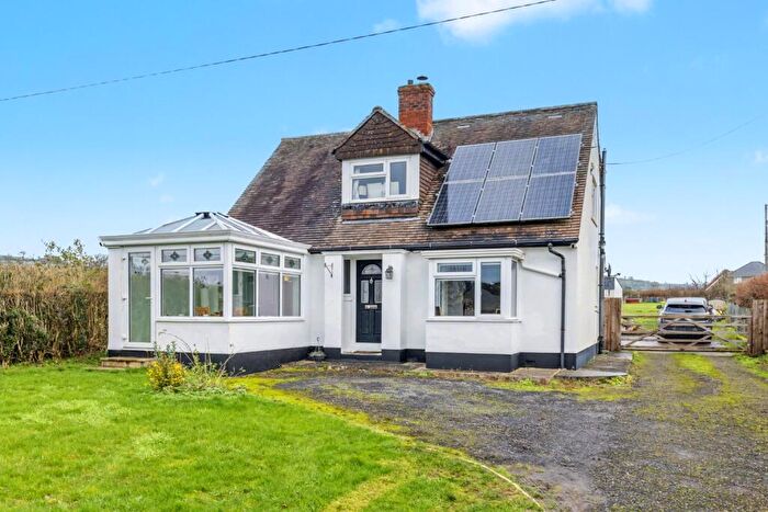 3 Bedroom Detached Bungalow For Sale In Prestleigh Road, Evercreech, Shepton Mallet, Somerset, BA4