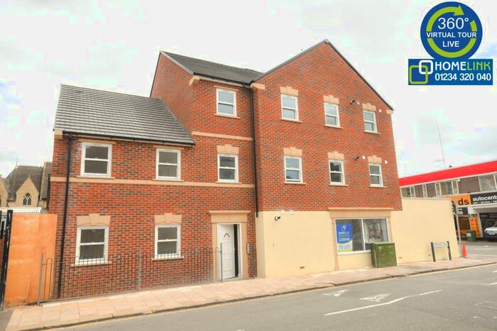 1 Bedroom Flat To Rent In Alexandra Road, Bedford MK40