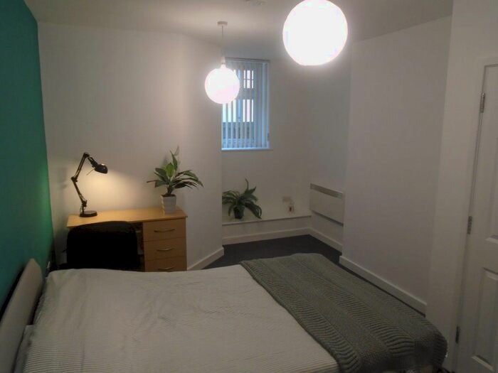 1 Bedroom Flat To Rent In , Bournbrook House, B29