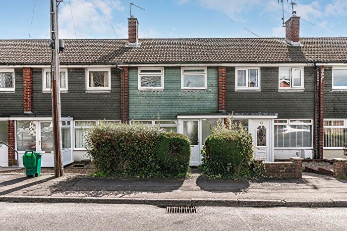 3 Bedroom Terraced House For Sale In Ffordd Gerdinan, Tonteg, CF38