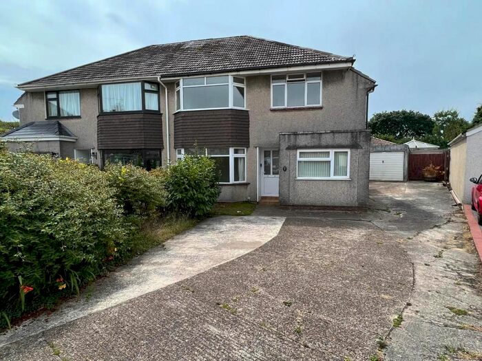 3 Bedroom Semi-Detached House To Rent In Wentworth Crescent, Mayals, Swansea, SA3