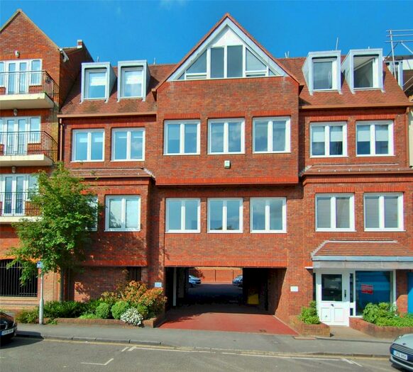 Apartment To Rent In Portland House, Station Road, Gerrards Cross, Buckinghamshire, SL9