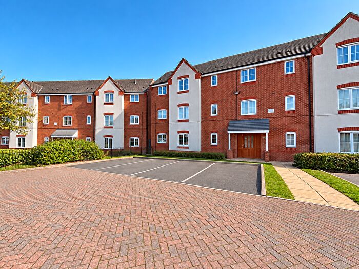2 Bedroom Flat To Rent In Walker Road, Walsall, WS3