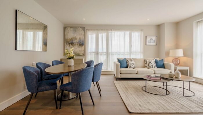 2 Bedroom House To Rent In Westferry Circus, London, E14