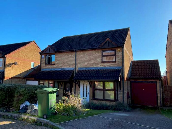 2 Bedroom Semi-Detached House To Rent In Parsley Close, Walnut Tree, Milton Keynes, MK7