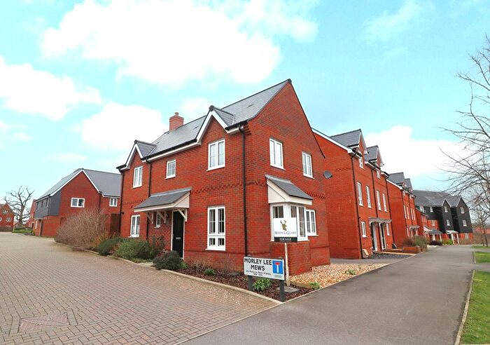 3 Bedroom Detached House For Sale In Morley Lee Mews, Botley, SO32