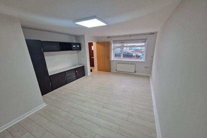 3 Bedroom Terraced House To Rent In Bilsborrow Road, Manchester, M14