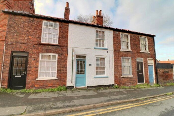 2 Bedroom Terraced House To Rent In Brigg Road, Barton Upon Humber, DN18
