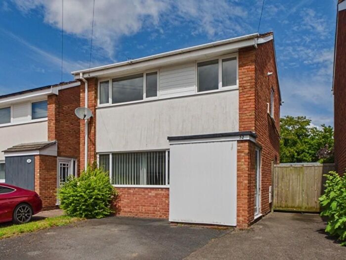 3 Bedroom Detached House For Sale In Gardens Walk, Upton-Upon-Severn, Worcester, WR8