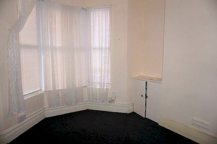 3 Bedroom Terraced House To Rent In Newcombe Street, Liverpool, Merseyside, L6