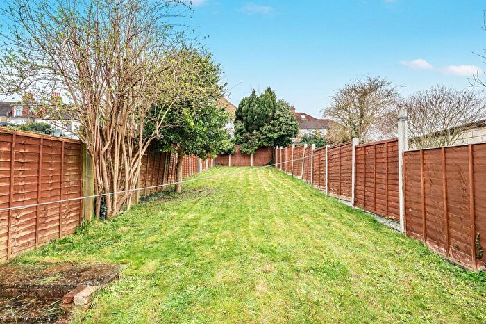 3 Bedroom Terraced House For Sale In Maidstone Road, Rochester, Kent., ME1