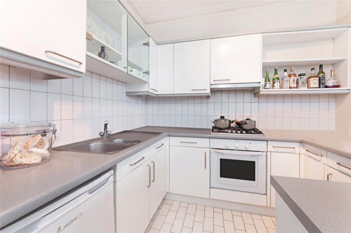 2 Bedroom Flat To Rent In Aberdare Gardens, South Hampstead, NW6
