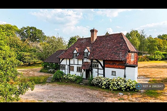 5 Bedroom Detached House To Rent In Logmore Lane, Dorking, RH4