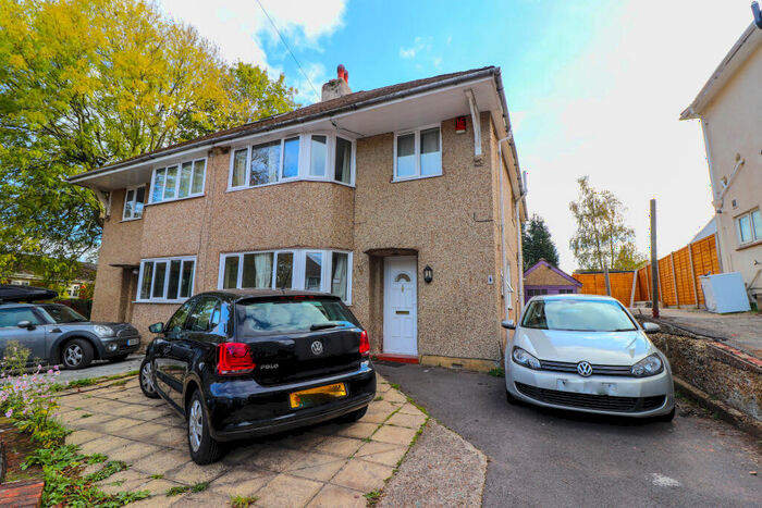 4 Bedroom Semi-Detached House To Rent In Grosvenor Close, Southampton, SO17