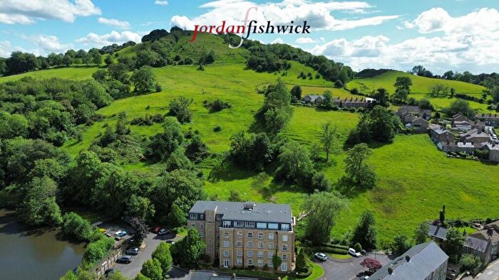 2 Bedroom Flat For Sale In Dyers Court, Bollington, Macclesfield, SK10