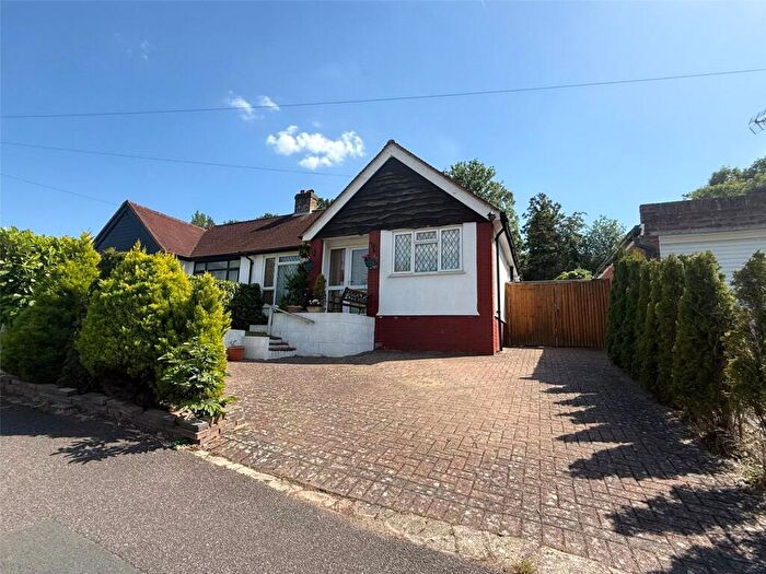 2 Bedroom Bungalow For Sale In Longmeadow, Frimley, Surrey, GU16